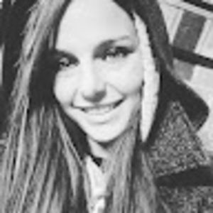 Meet your Posher, Holly